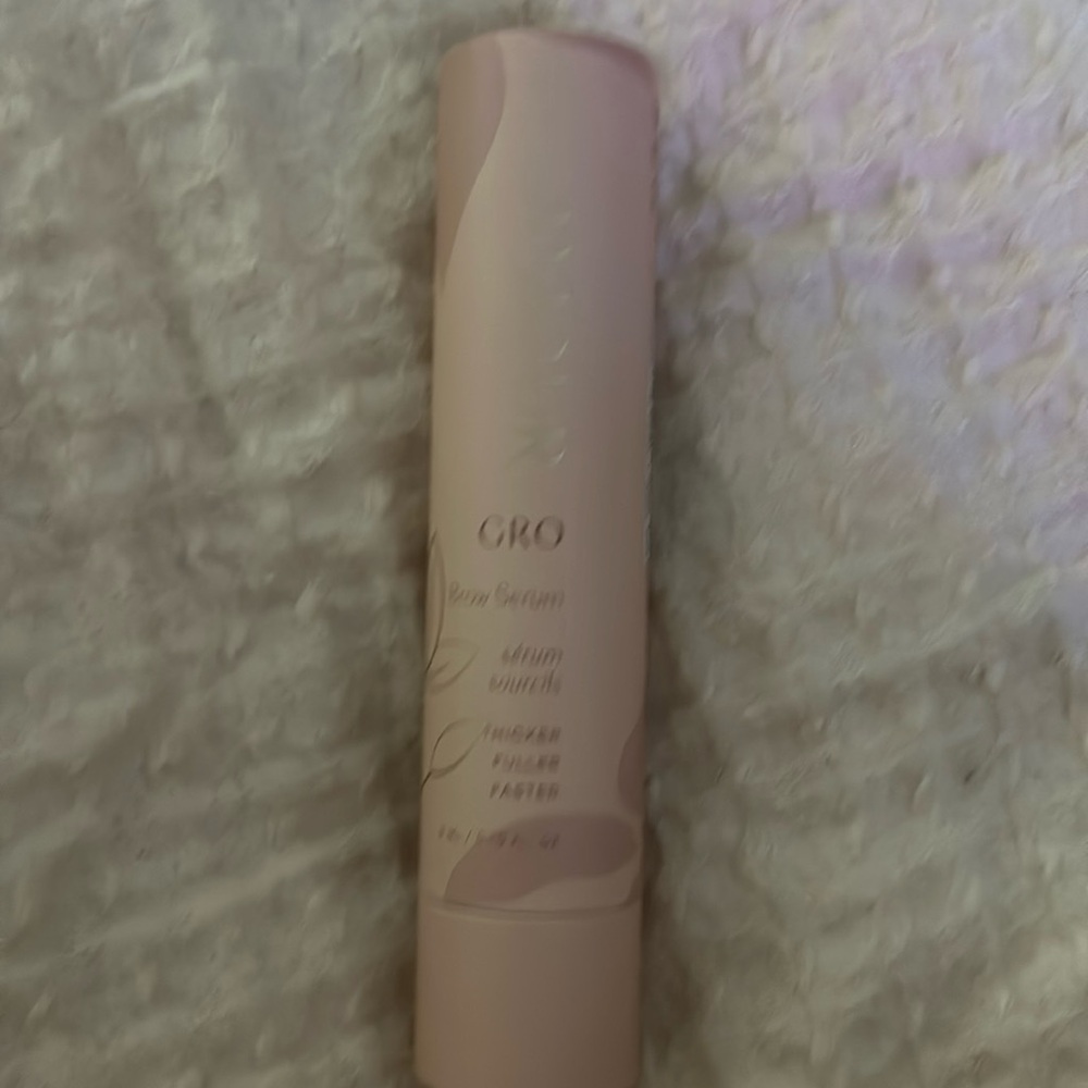 NIB VEGAMOUR GRO BROW SERUM $68 - Picture 2 of 5